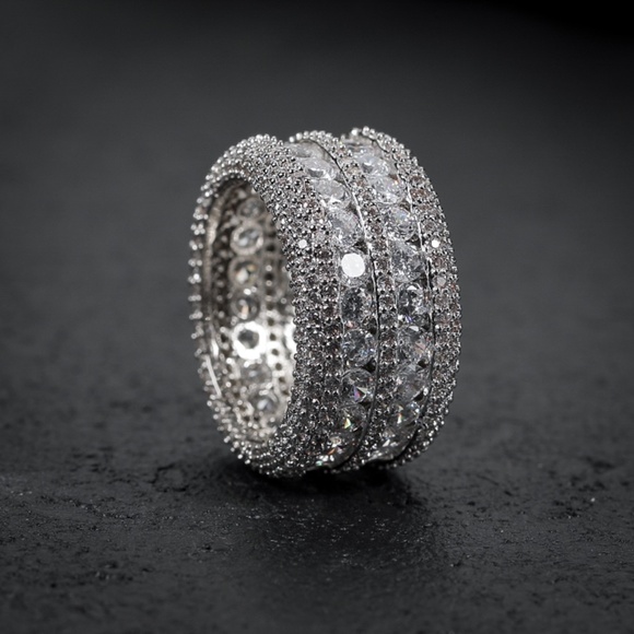 Men's White Gold Plated Iced Cz Two Row Pointer Hip Hop Elegant Eternity Ring - Picture 2 of 6